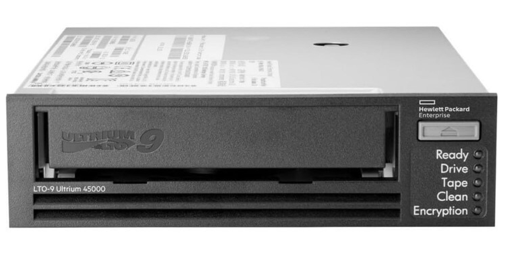 Ленточный накопитель  HPE BC040A