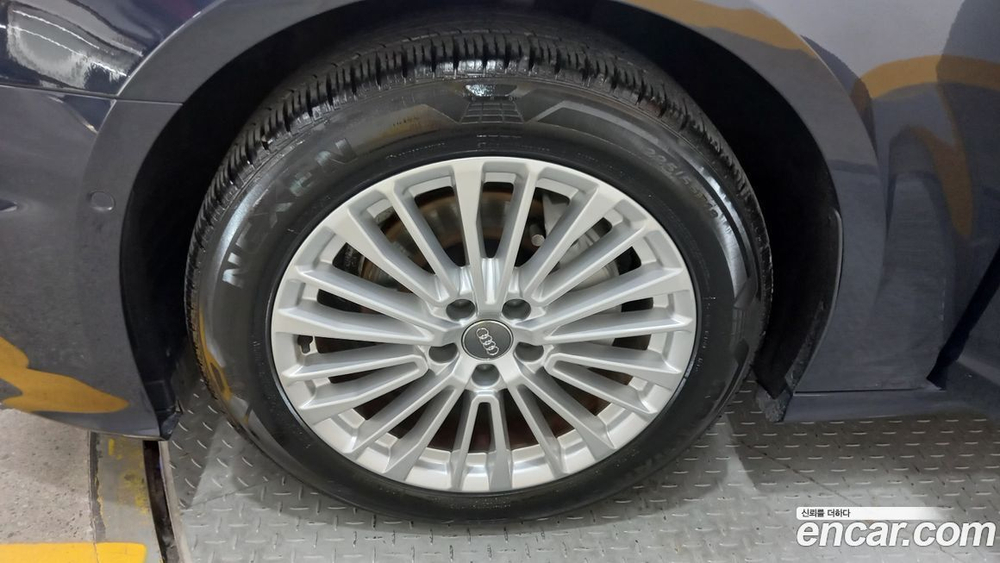 Audi A6 (C8) 40 TDI Quattro Premium (07.2020)