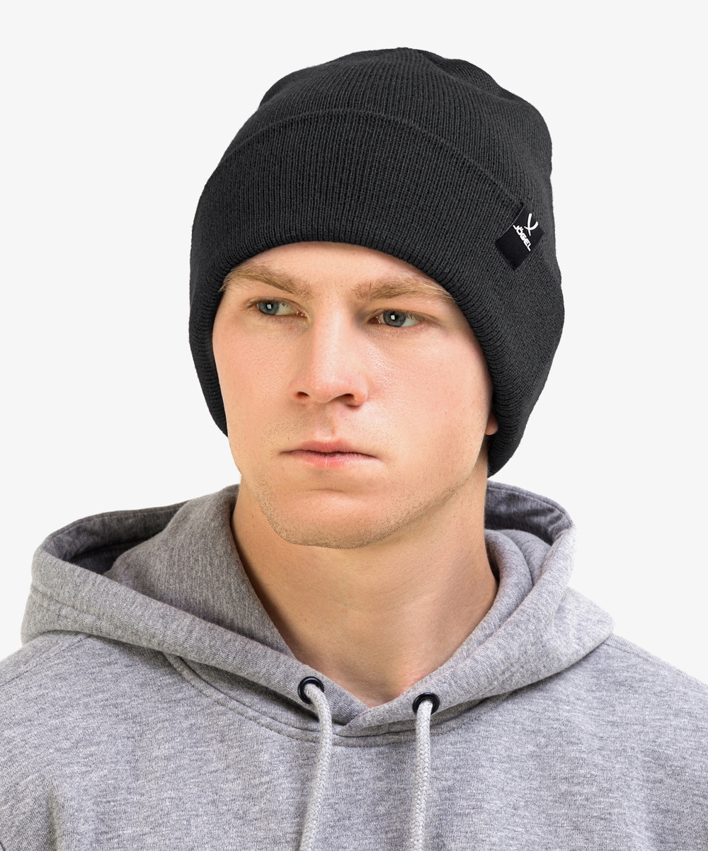 Шапка ESSENTIAL PerFormDRY High Beanie, черный