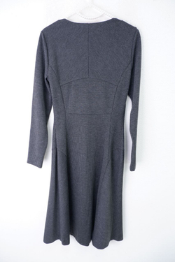 Платье элегантное 44 размер