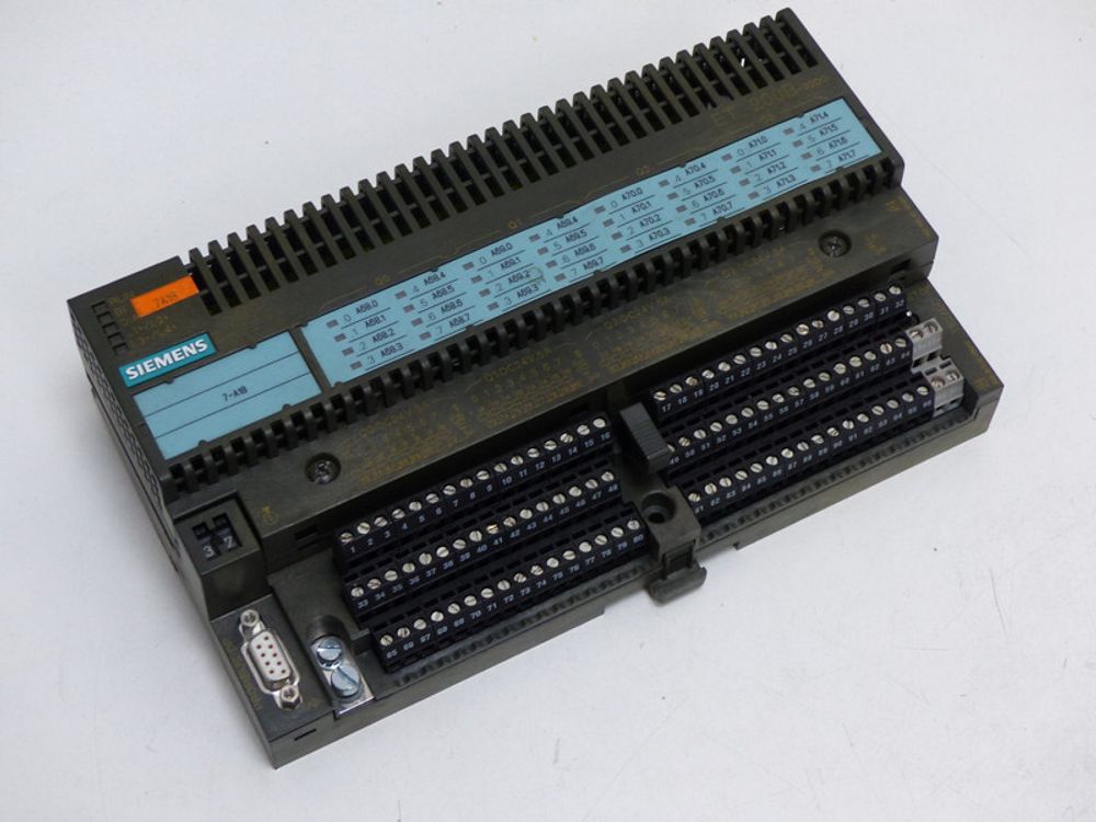 SIEMENS ET 200B-32DO 132-0BL01-0XB0