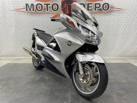 Honda ST1300 Pan European , 2004