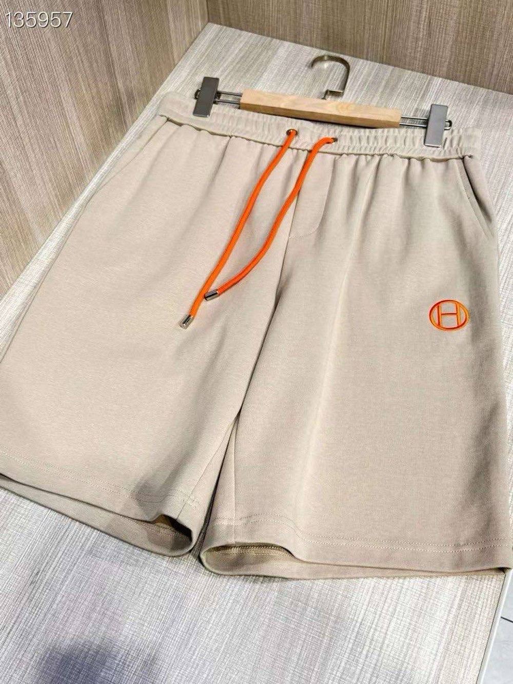 Шорты Hermes