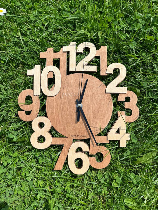 Часы "Цифры"