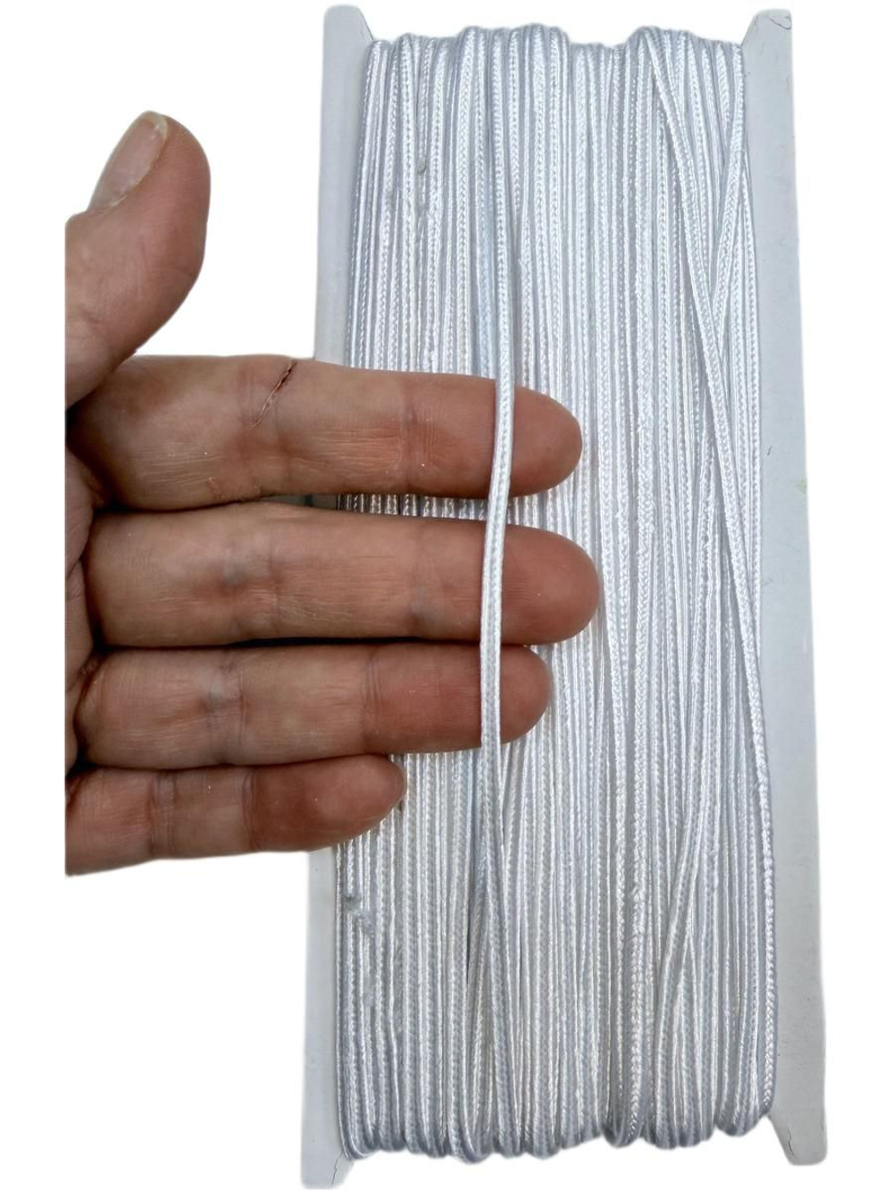 Сутаж атласный 1 уп - 32м цвет белый