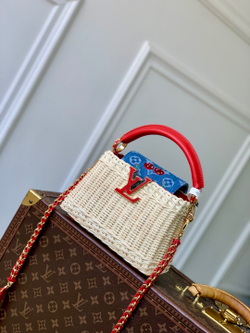 Louis Vuitton Capucines Mini