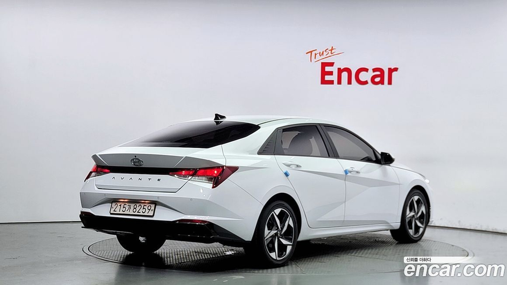 Hyundai Avante Hybrid (CN7) Modern (05.2021)