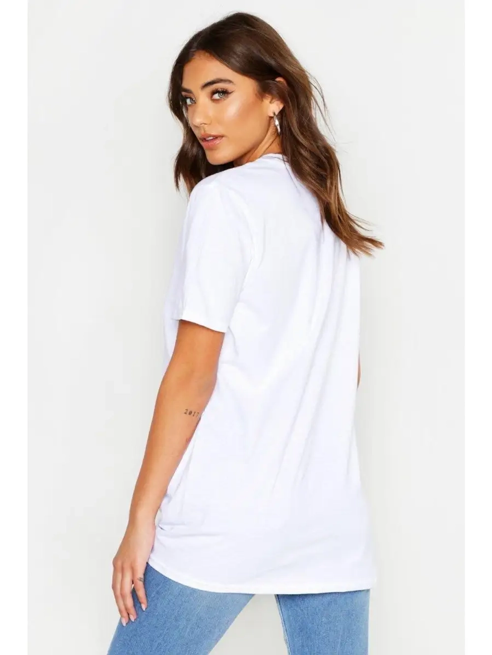 Футболка с цветком