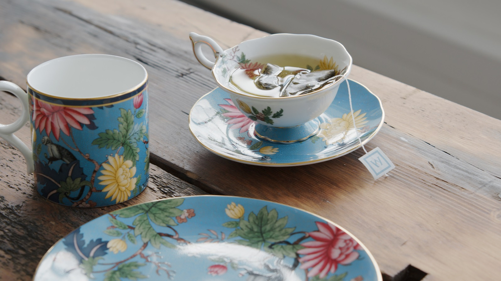 Wedgwood Кружка Wonderlust Сапфировый сад 280 мл 1057275