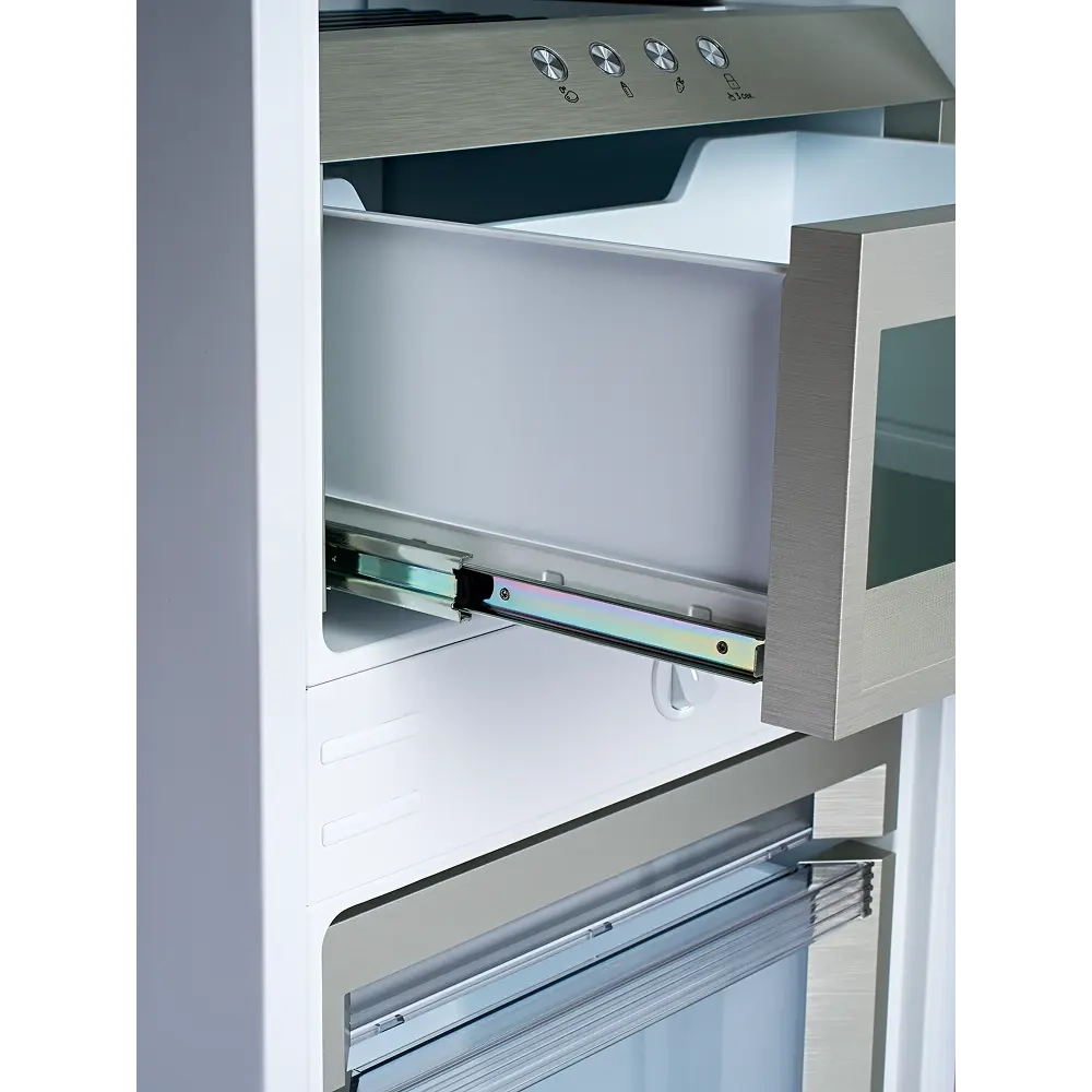 Встраиваемый холодильник с нижней морозильной камерой Vard VIC177NIW