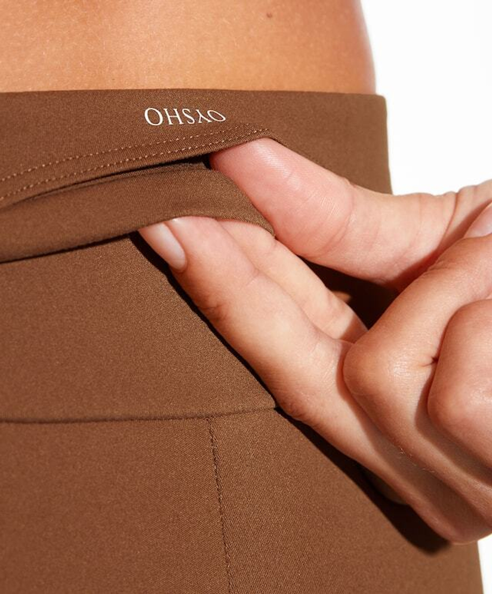 OYSHO Велосипедки Hot Pants Comfortlux с высокой посадкой длиной 10 см, коричневый
