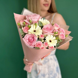 букет цветов купить онлайн в москве