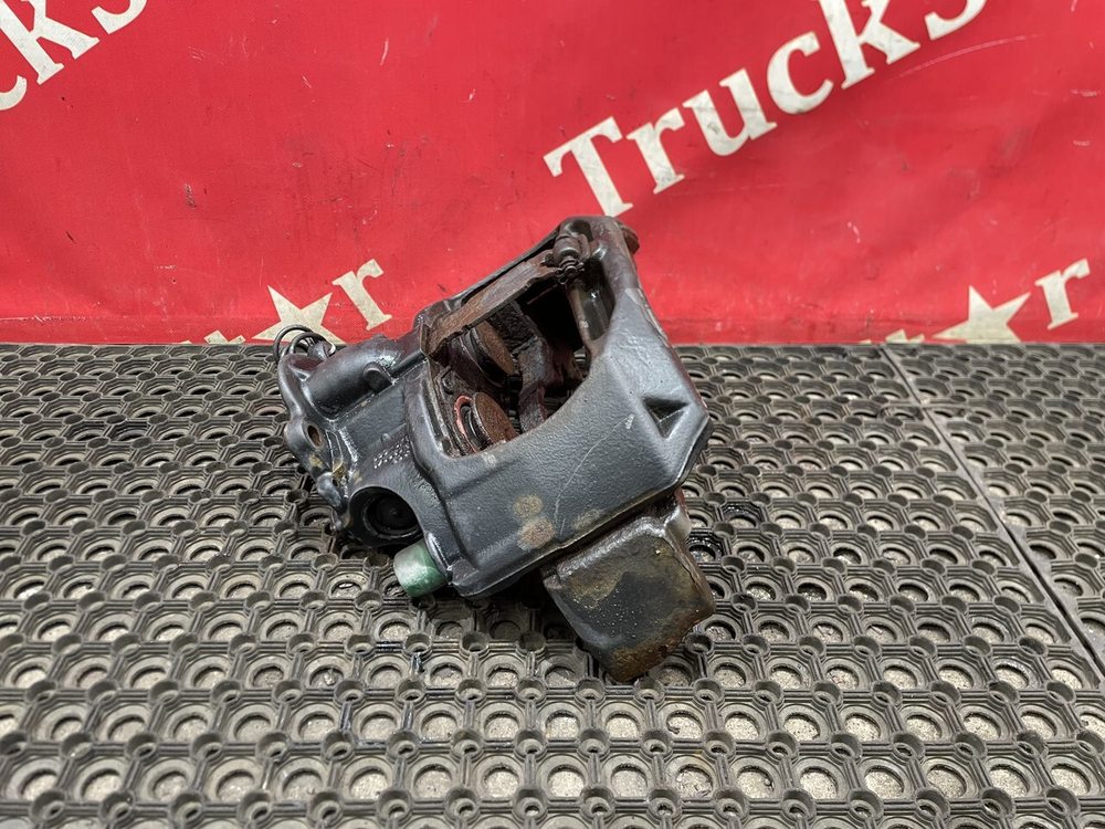 Суппорт задний левый 2016г.