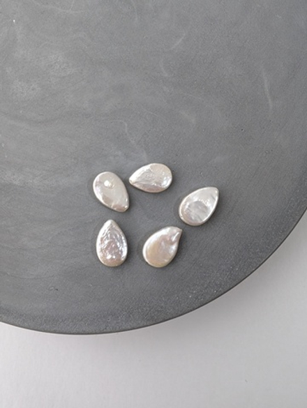 Жемчуг натуральный барочный 12.8*8.5мм, 1шт