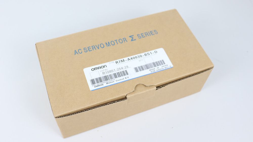 OMRON Yaskawa Omron R7M-A40030-BS1-D