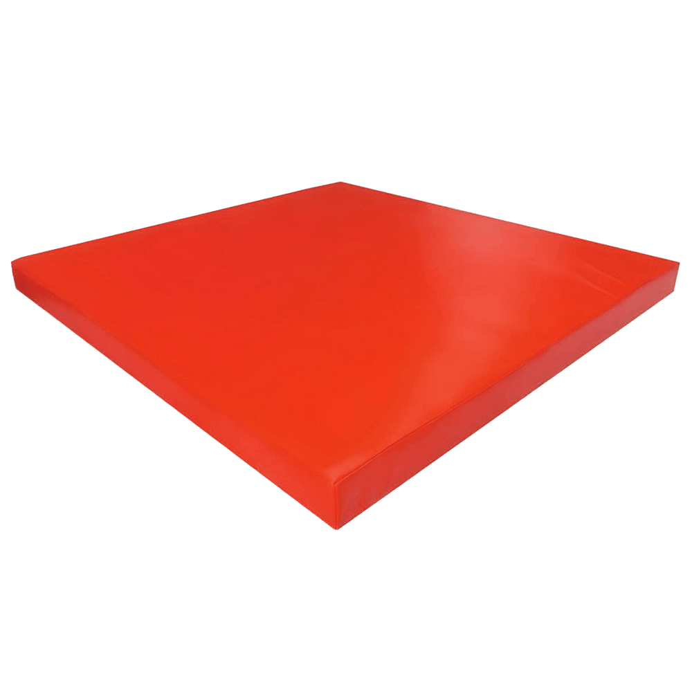 Непромокаемый мат для надувных батутов и других аттракционов, цвет красный, размер 120*120*10 см.