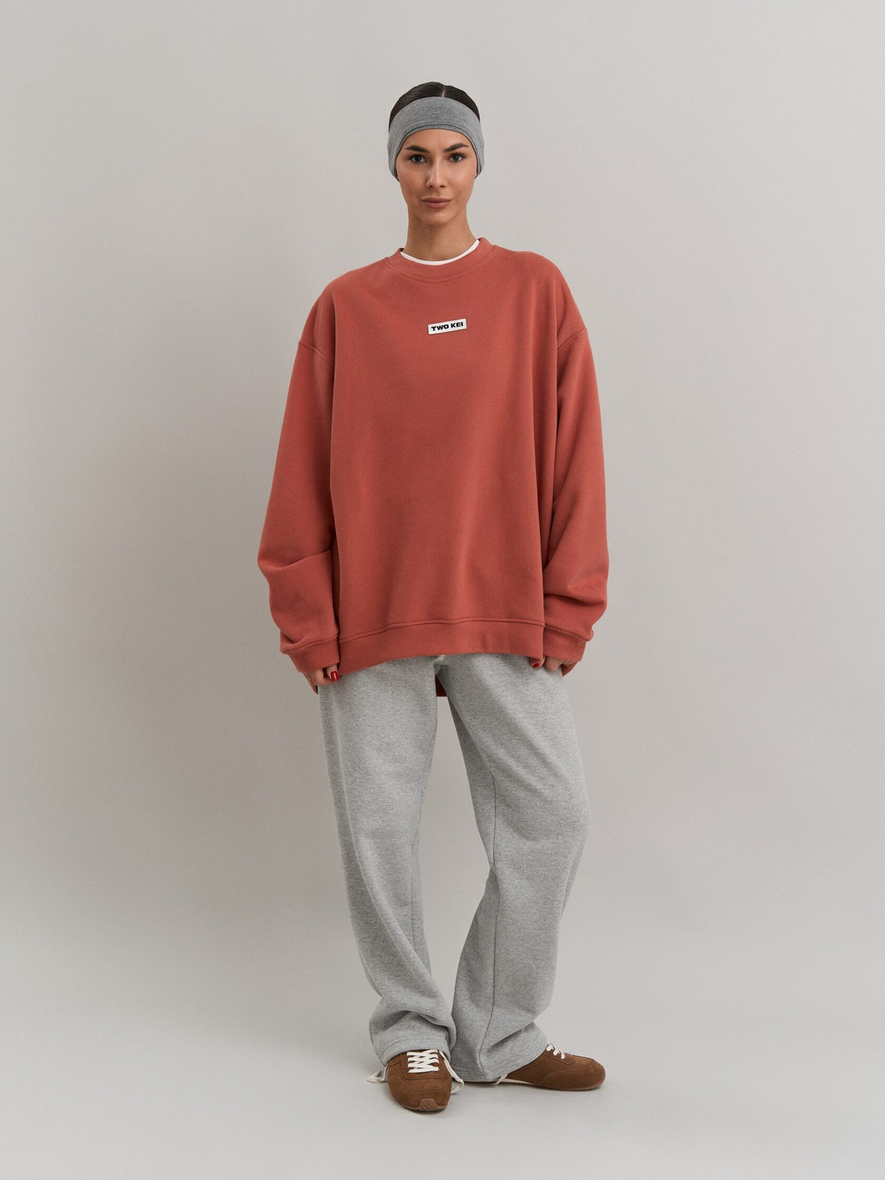 Свитшот, свитшот женский, свитшот мужской, свитшот унисекс, свитшот оверсайз, свитшот свободного кроя, свитшот приталенный, свитшот прямого кроя, свитшот-крю, толстовка без капюшона, толстовка на флисе, свитшот с круглым вырезом, свитшот с v-образным вырезом, свитшот с воротником, свитшот с воротником хенли, свитшот на молнии, свитшот с капюшоном, свитшот из хлопка, свитшот из футера, свитшот из плотного хлопка, свитшот из флиса, свитшот с начесом, свитшот утепленный, свитшот зимний, свитшот спортивный, свитшот для тренировок, свитшот для бега, свитшот для повседневной носки, свитшот базовый, свитшот с принтом, свитшот с логотипом, свитшот с надписью, свитшот с рисунком, свитшот однотонный, свитшот цветной, свитшот серый, свитшот черный, свитшот синий, свитшот с карманом, свитшот с карманом кенгуру, свитшот с боковыми карманами, свитшот удлиненный, свитшот короткий, свитшот-платье, свитшот-худи, свитшот стрейч, свитшот из французского трикотажа, свитшот с манжетами, свитшот на резинке, свитшот с поясом, свитшот с капюшоном оверсайз, свитшот с плечевыми накладками, свитшот с рукавом реглан, свитшот летний, свитшот демисезонный, свитшот для дома, свитшот для прогулок, свитшот в стиле кэжуал, свитшот в стиле спорт, свитшот с вышивкой, свитшот с пайетками, свитшот меланжевый, свитшот в полоску, свитшот в клетку, свитшот с воротником-стойкой, свитшот с высоким воротником, свитшот из велсофта, свитшот с эффектом потертости, свитшот с разрывами, свитшот с цепочкой, свитшот-бомбер, свитшот-парка, свитшот винтажный, свитшот ретро, свитшот с аппликацией, свитшот с термоаппликацией, свитшот из органического хлопка, свитшот экологичный, свитшот oversize женский, свитшот oversize мужской, свитшот с круглым вырезом оверсайз, свитшот-толстовка без капюшона, свитшот с капюшоном без молнии, свитшот на кнопках, свитшот с контрастными рукавами, свитшот с цветными вставками, свитшот с принтом на спине, свитшот с лампасами, свитшот для подростков, свитшот детский, свитшот big size, свитшот для полных.