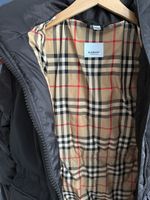 Пуховик Burberry, 140