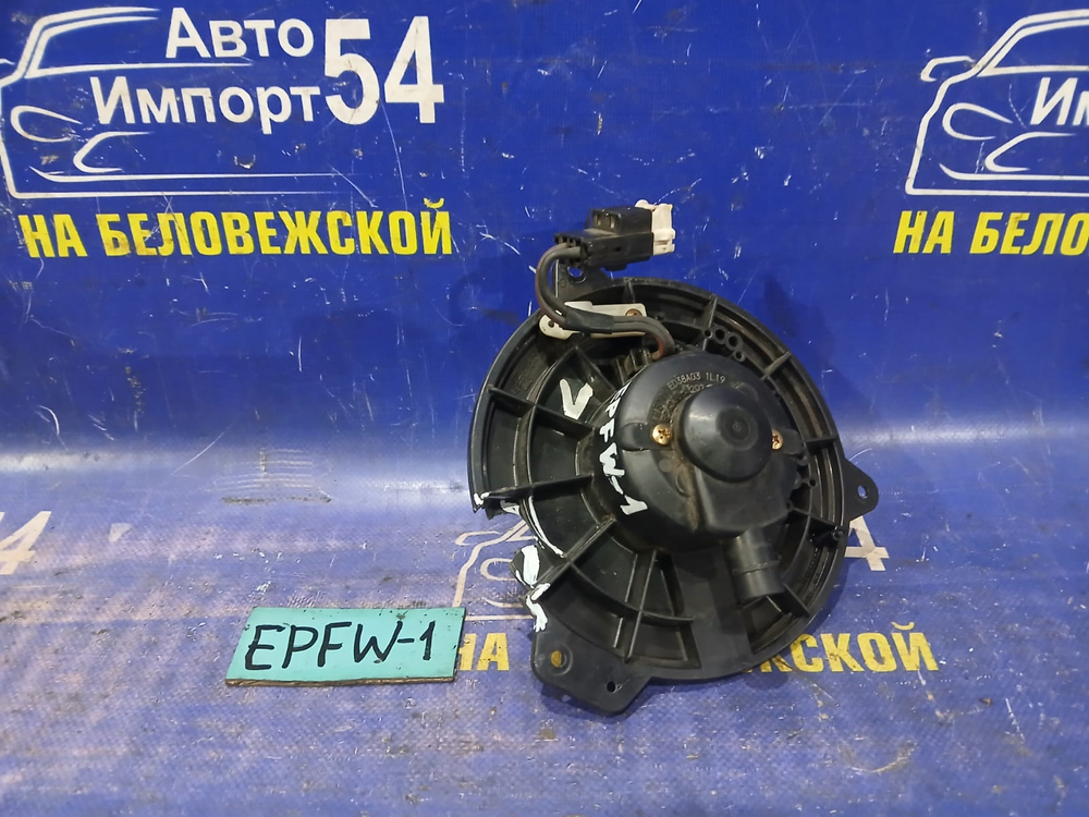 Моторчик печки MAZDA TRIBUTE 2002