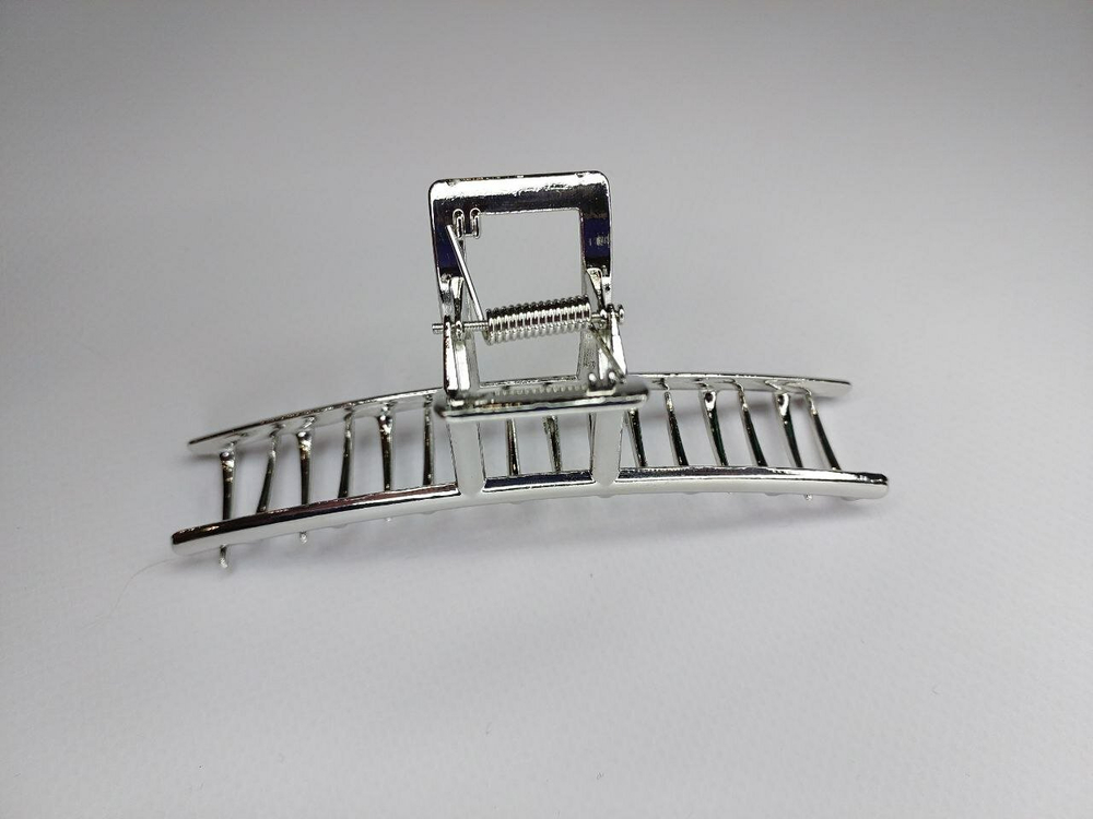 Заколка Краб. Модерн. Усиленная. Металлическая. Для прически хвост. Для всех типов волос. Цвет серебро