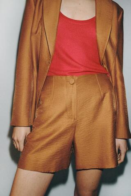 ZARA ШОРТЫ ИЗ ЛЬНА С ОБТЯНУТОЙ ПУГОВИЦЕЙ, ЖЕЛТЫЙ КАРРИ