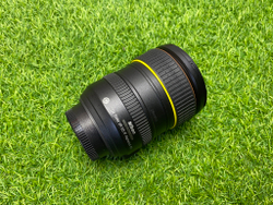 Nikon 18-200mm 3.5-5.6G ED AF-S VR DX