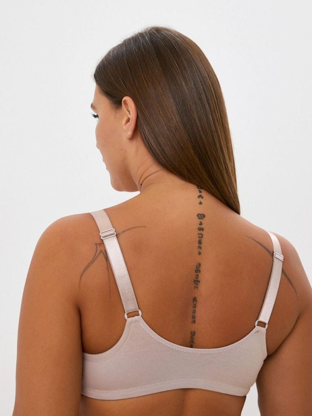 Бюстгальтер без наполнителя