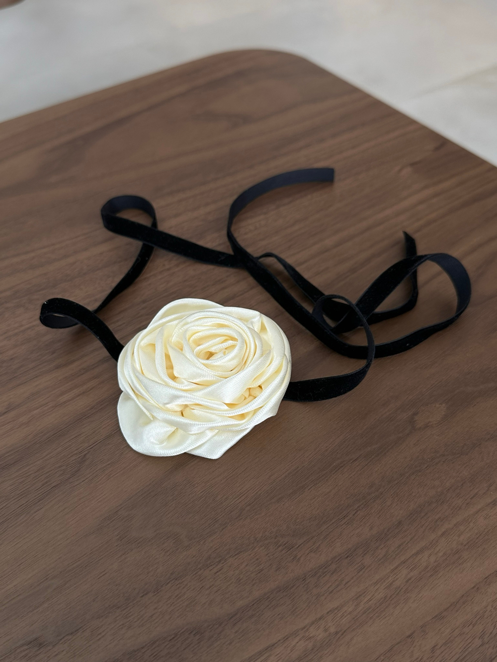 Чокер ROSE | Молочный