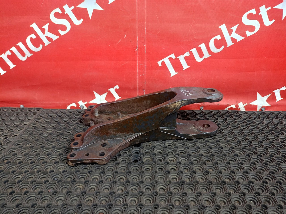 Кронштейн полурессоры задний