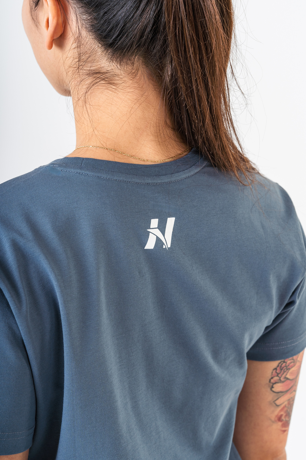 Футболка T-Shirt GYM ESSENTIALS 380 Серый