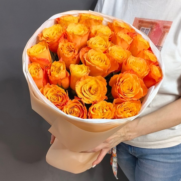 Букет из 25 оранжевых роз (Кения 40 см)