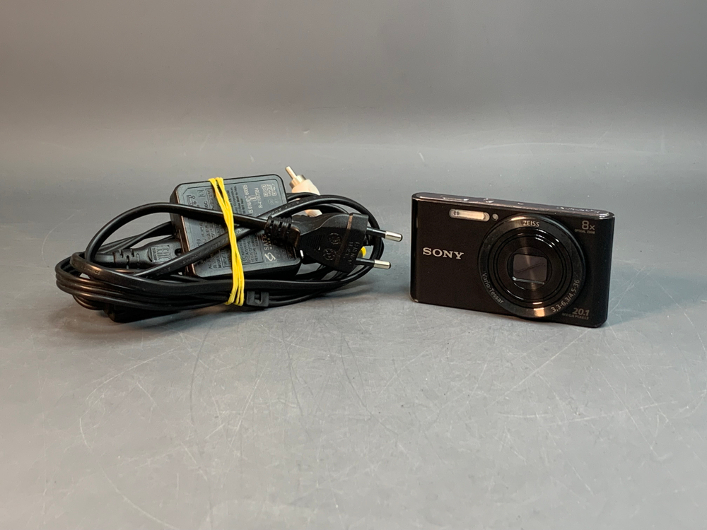 Sony CyberShot DSC-W830