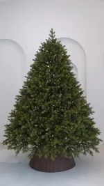 Елка с гирляндой «Эрмитажная» (Литая хвоя) от 1,5 м до 2,7 м