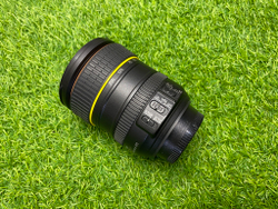 Nikon 18-200mm 3.5-5.6G ED AF-S VR DX