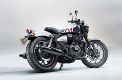 Royal Enfield Shotgun 650 Stencil White (Premium)