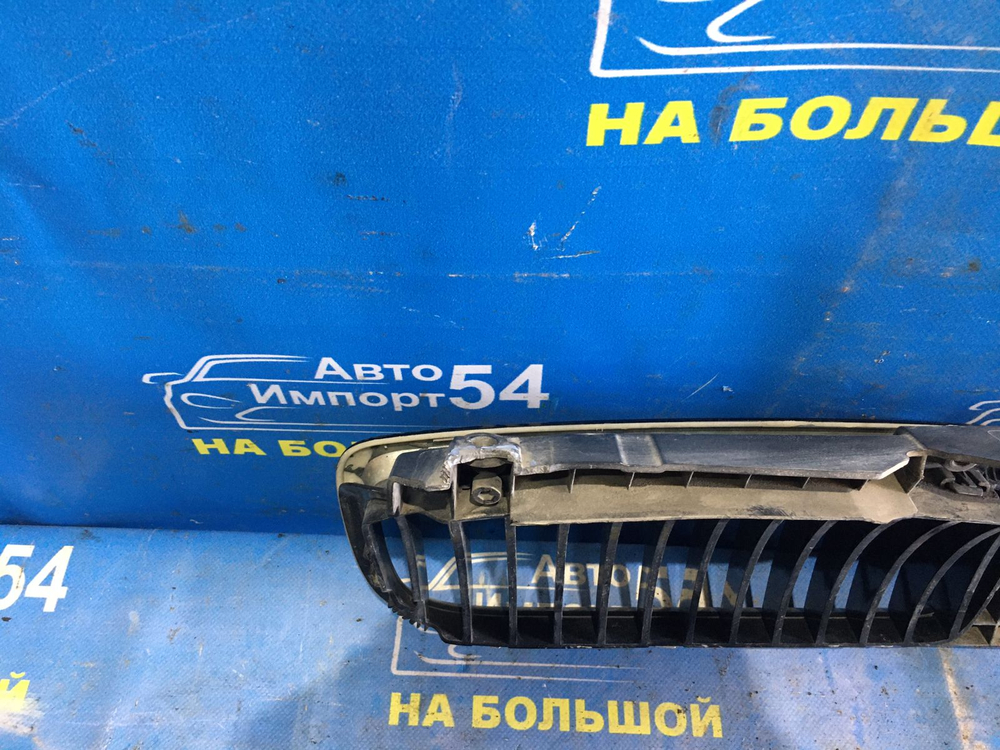 Решетка радиатора BMW 7-Series 2004