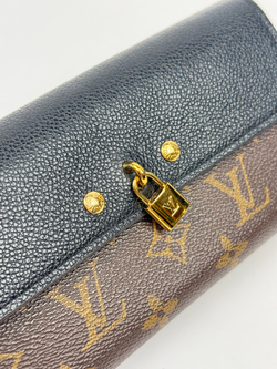 Кошелек Louis Vuitton