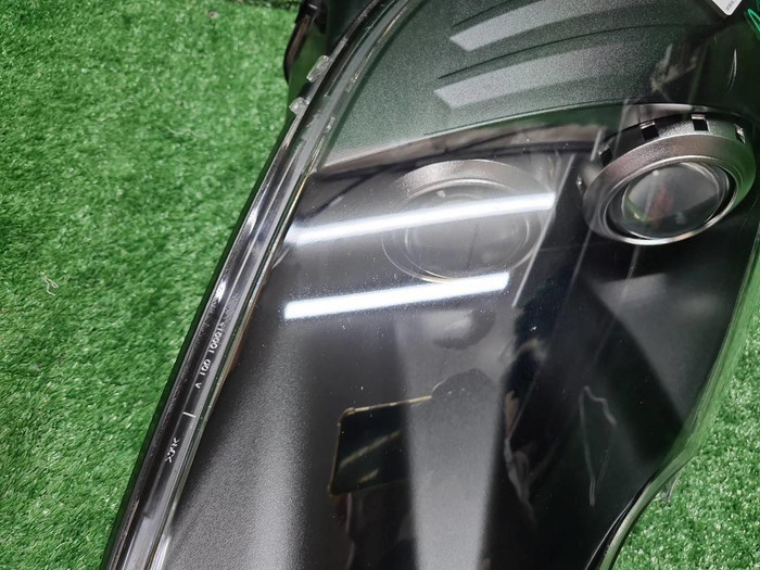 Фара левая Aston Martin DB9 (2003-2013) ксенон