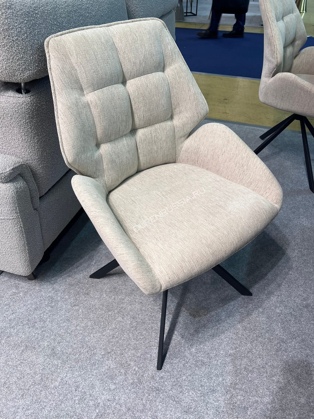 Стул DC-2408 бежевый ODIN24 вращающийся