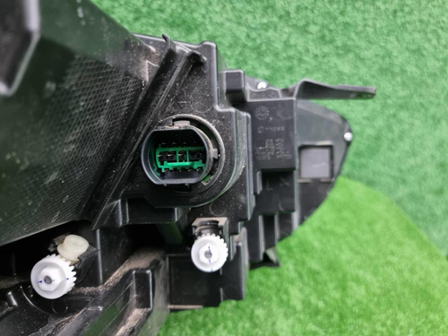 Фара левая Haval Jolion (2021-н.в.) LED