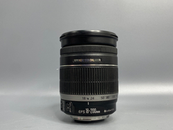 Canon EF-S 18-200mm 3.5-5.6 IS