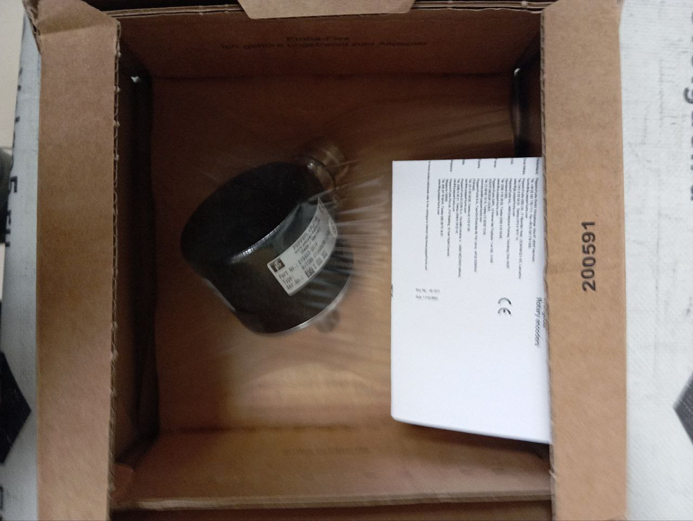 PEPPERL+FUCHS RVI58N-011AAR6XN-10000 219893-0014 новое