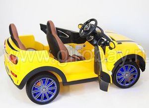 Детский электромобиль River Toys MiniCooper A222AA желтый