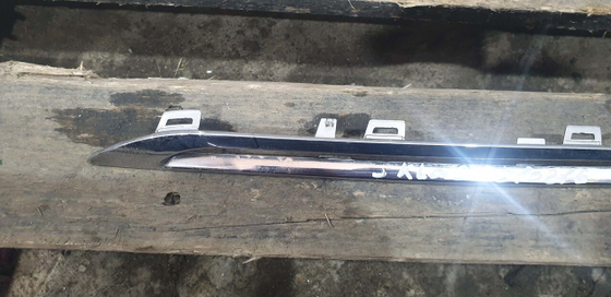 Молдинг решетки радиатора Mercedes GLE (C292) 15-19 Б/У Оригинал A2928880185