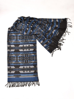 Шарф теплый с индейским орнаментом