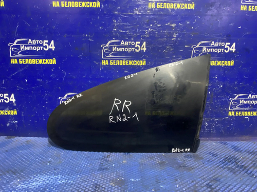 Стекло багажника правое Honda STREAM 2001