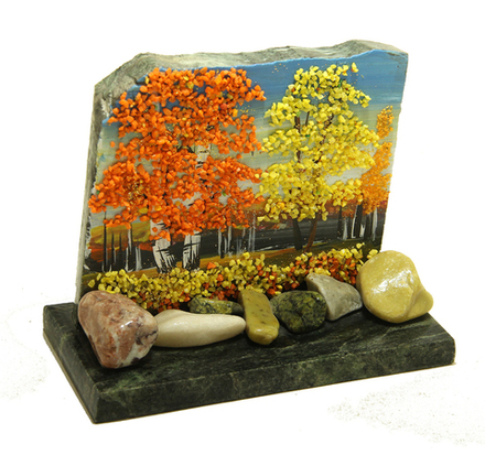 Скол камня (змеевик) с рисунком и минералами " Осень" 120-55-100 мм вес 500 гр.