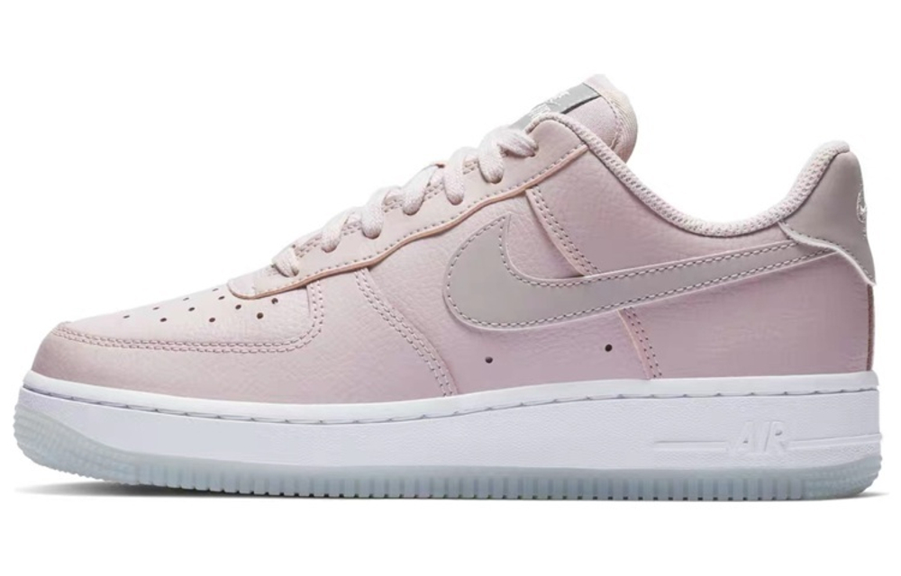 Кроссовки Nike Air Force 1 07 Ess (Женская размерная сетка)