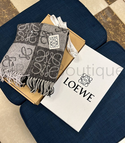 Шарф Loewe из кашемира и шерсти