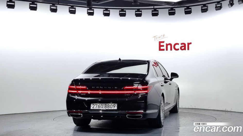 Genesis G90 3.8 AWD (12.2020)